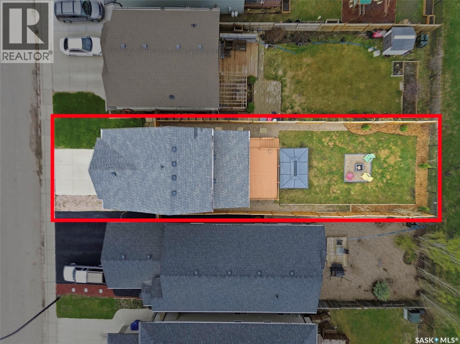451 Henick CRESCENT - 35