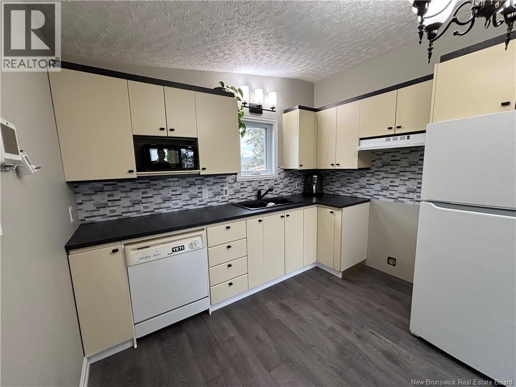 2 Beaulieu Street - 11