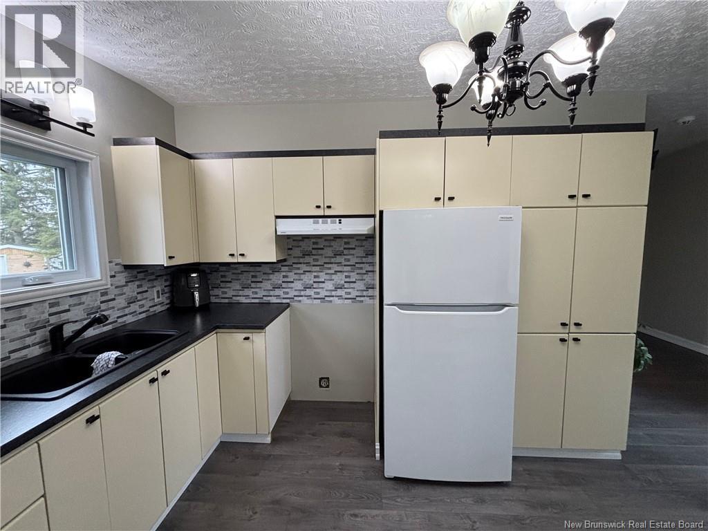 2 Beaulieu Street - 12
