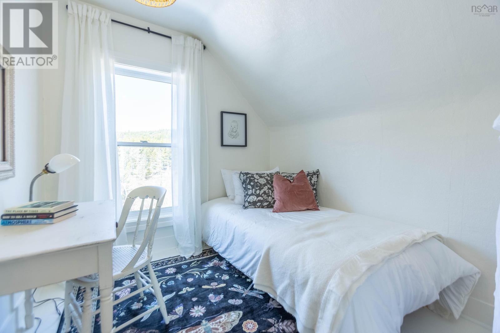 8237 Highway 209 - 27