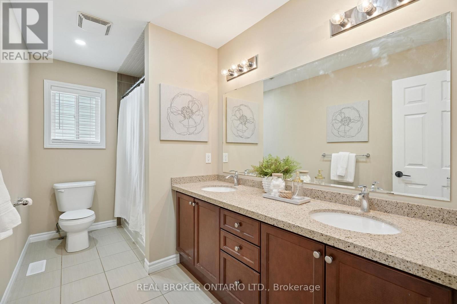 132 COKER CRESCENT - 22