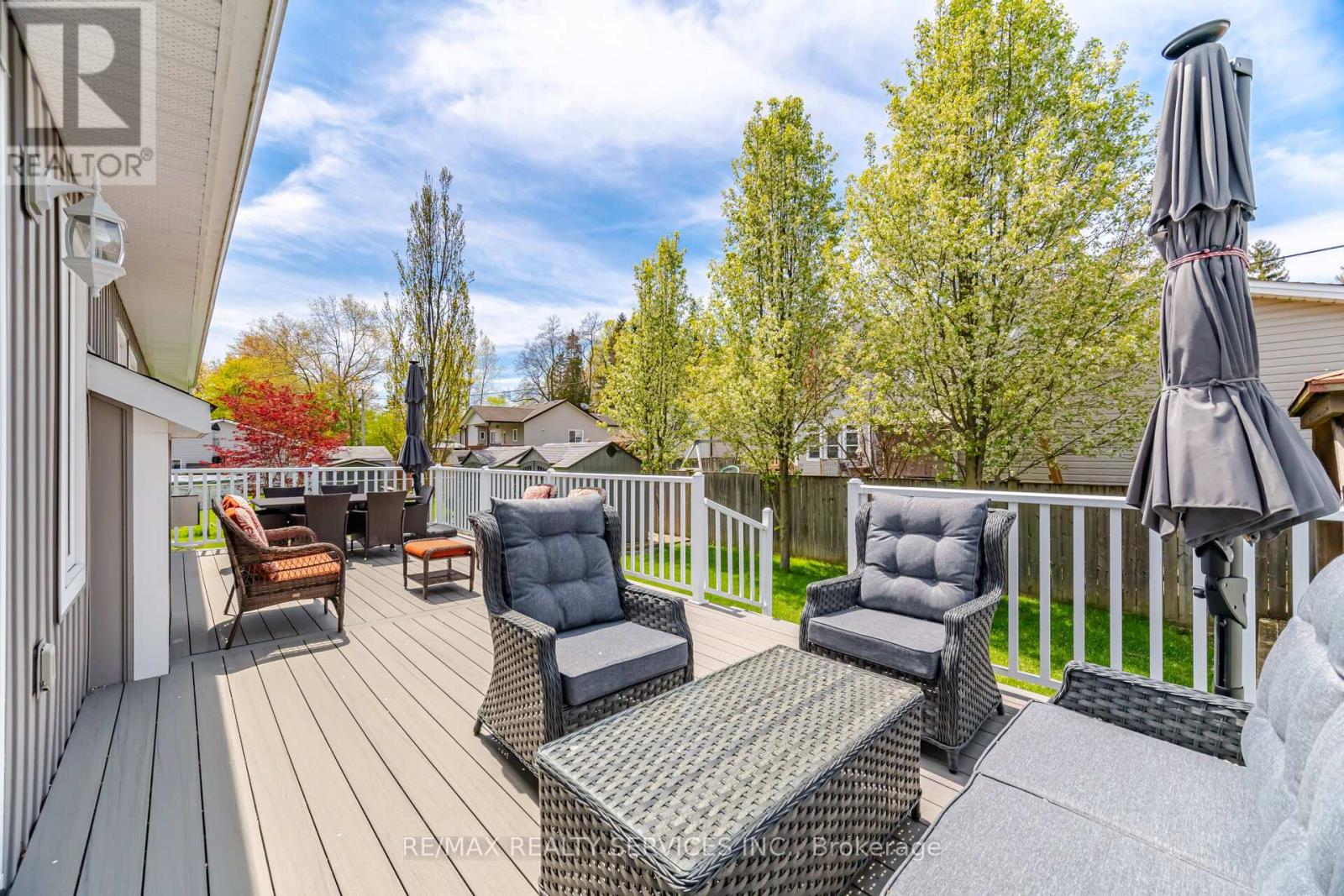 195 BURLEIGH ROAD N - 29