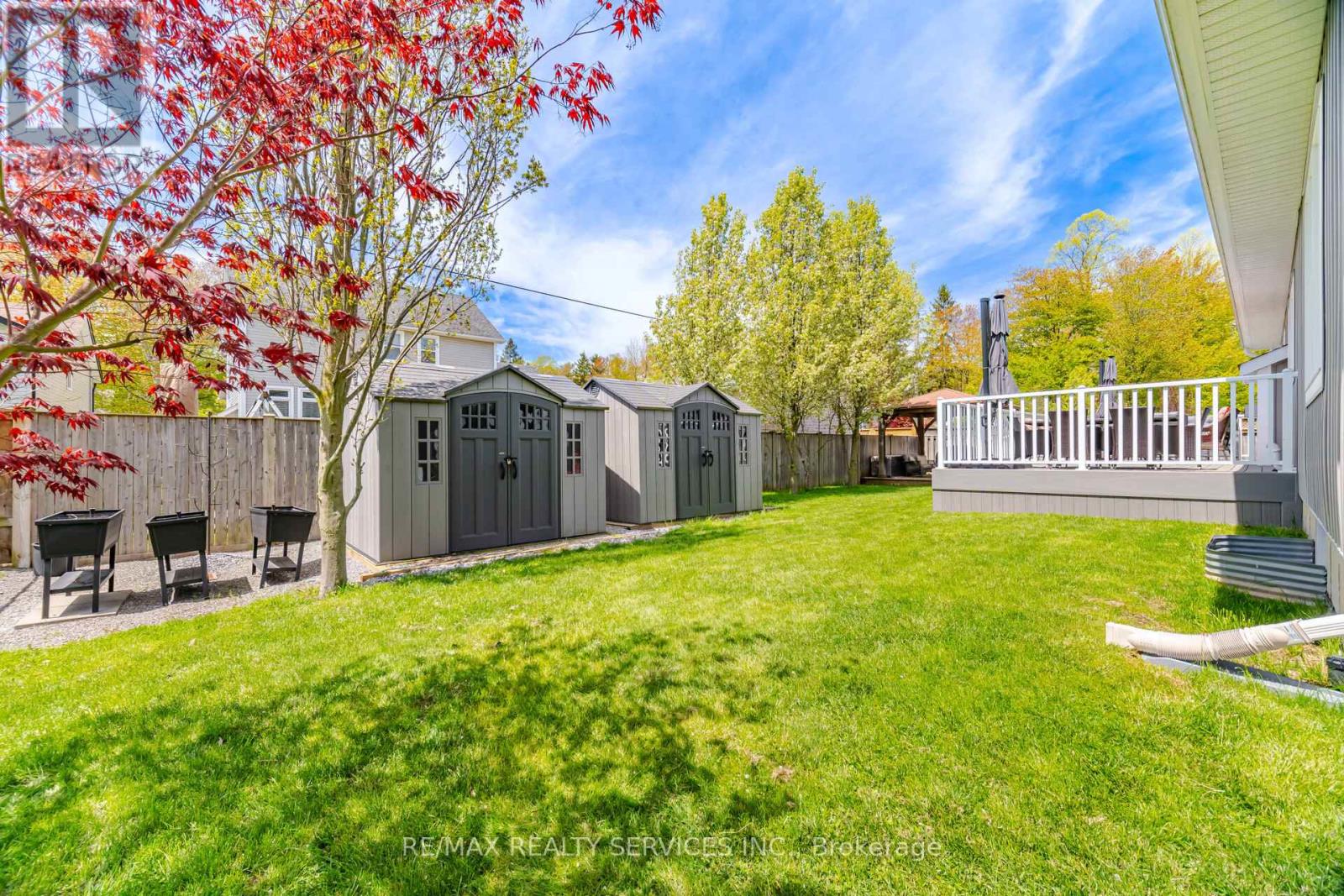 195 BURLEIGH ROAD N - 32