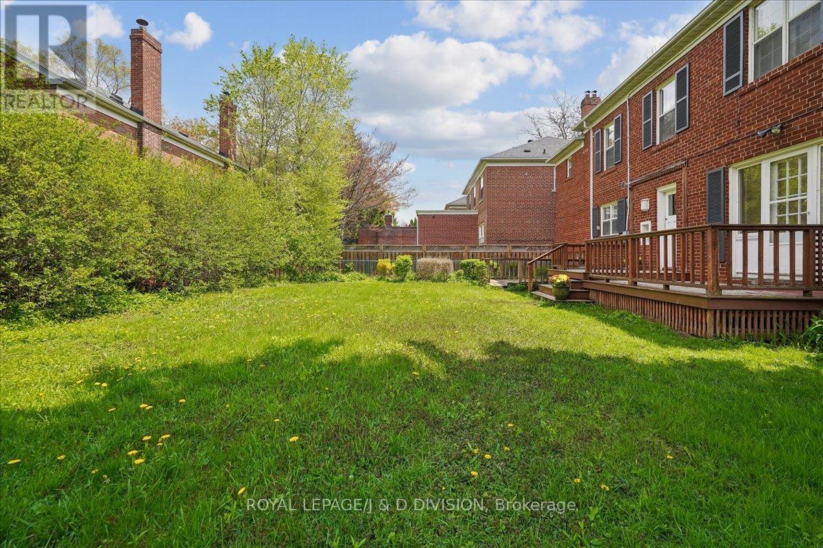 310 GLENCAIRN AVENUE - 29