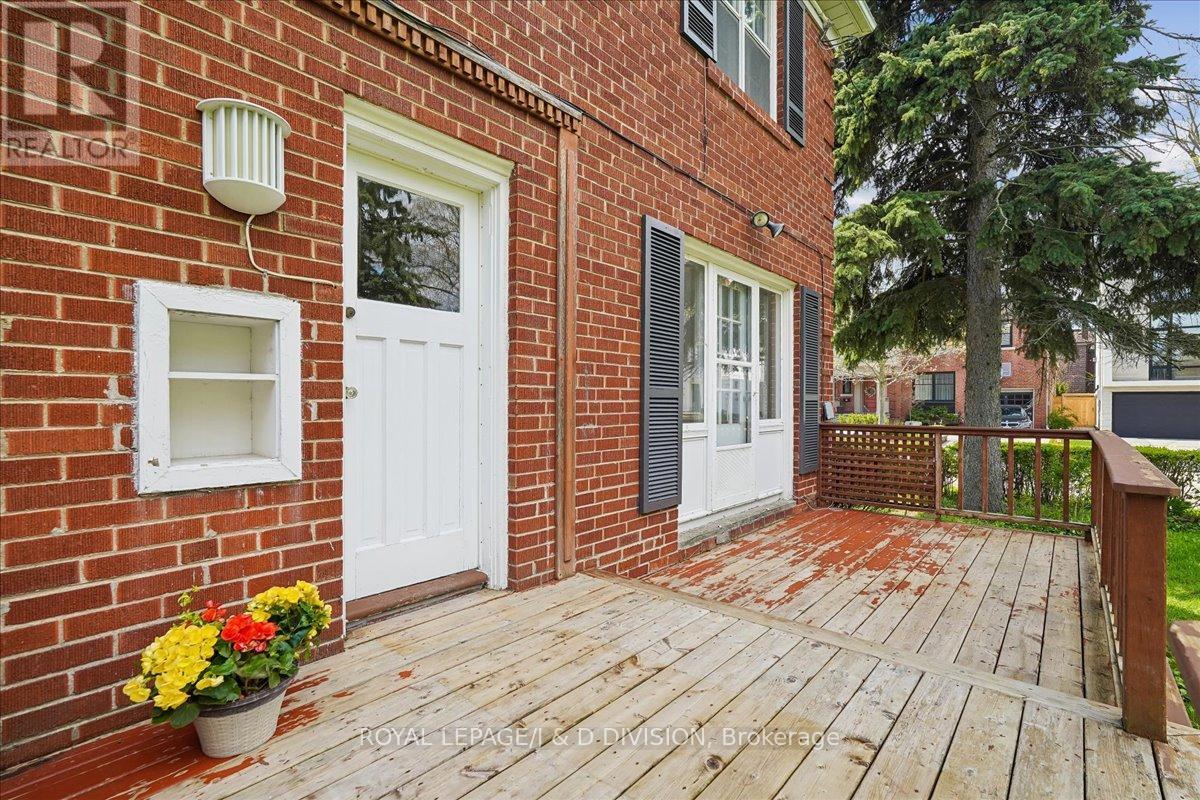 310 GLENCAIRN AVENUE - 27