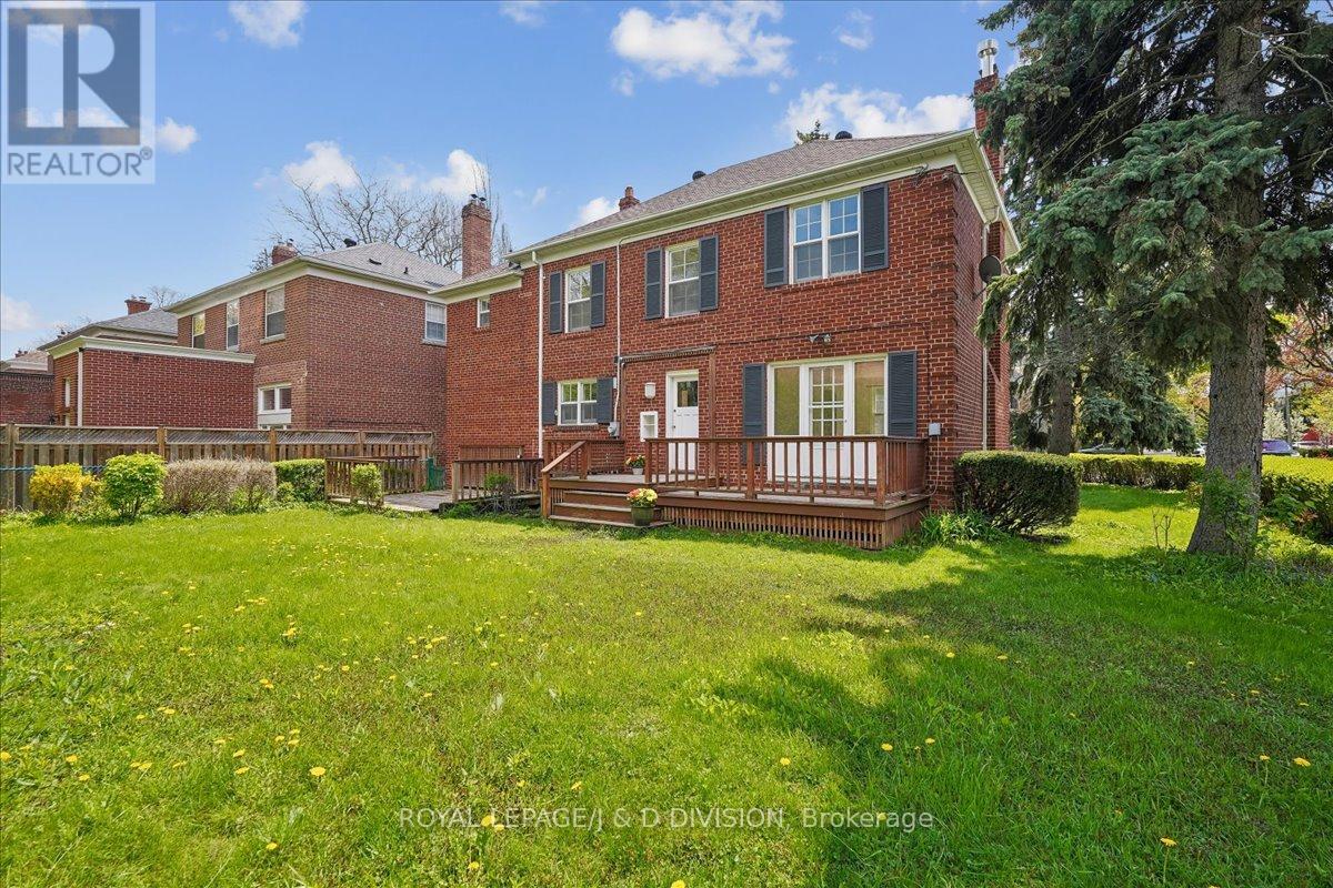 310 GLENCAIRN AVENUE - 30