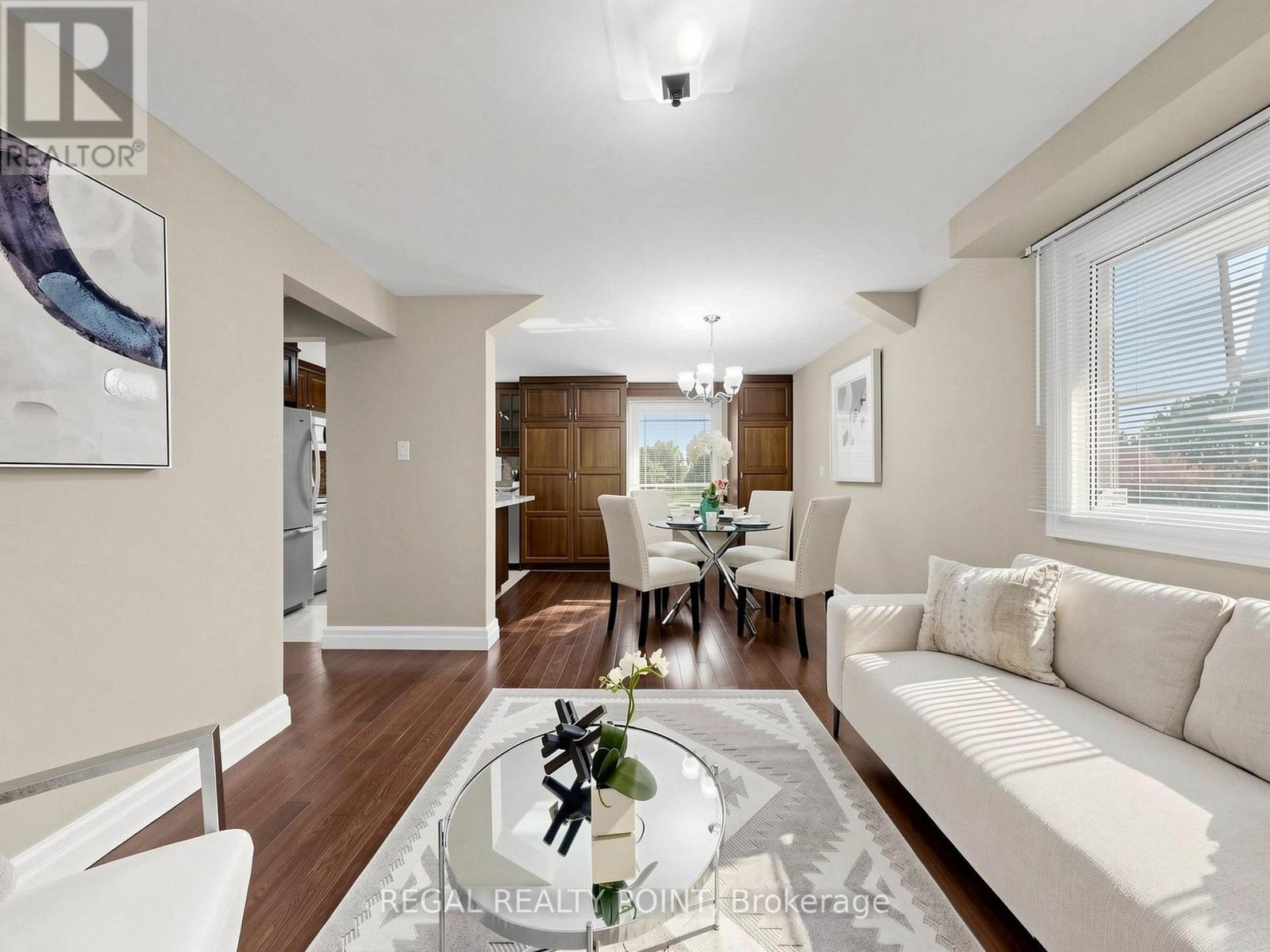 116 LOGANBERRY CRESCENT - 16