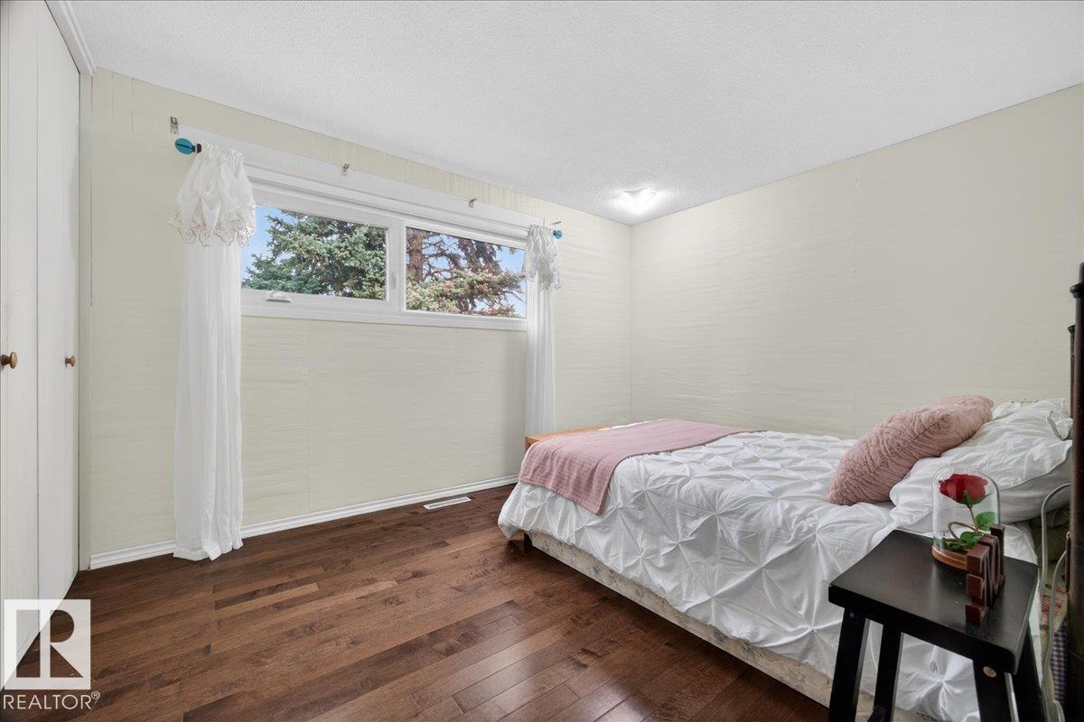 4124 121 ST NW - 33