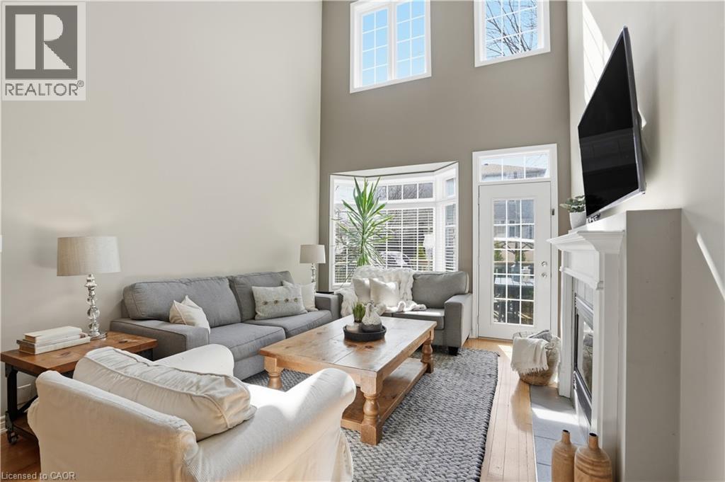 52 SUNNYCROFT Court - 5