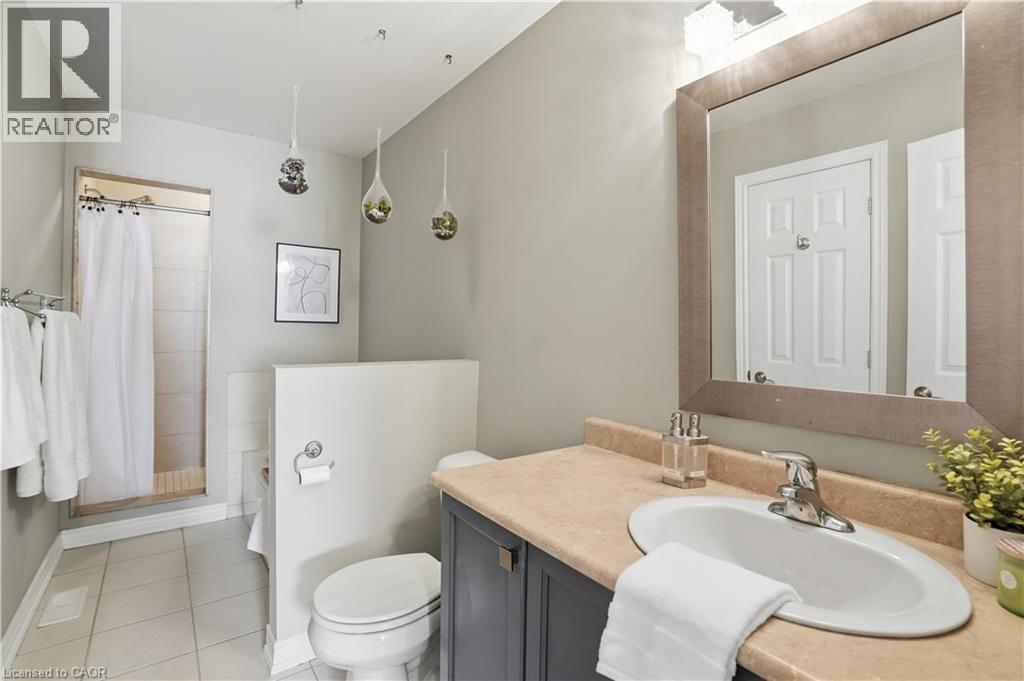 52 SUNNYCROFT Court - 22
