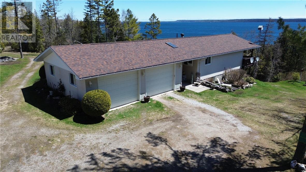 238 Lonesome Pine Trail, Tehkummah, Manitoulin Island, Ontario, P0P2C0 — Photo 20