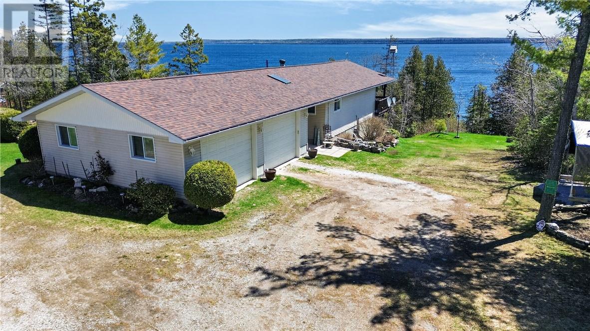238 Lonesome Pine Trail, Tehkummah, Manitoulin Island, Ontario, P0P2C0 — Photo 14