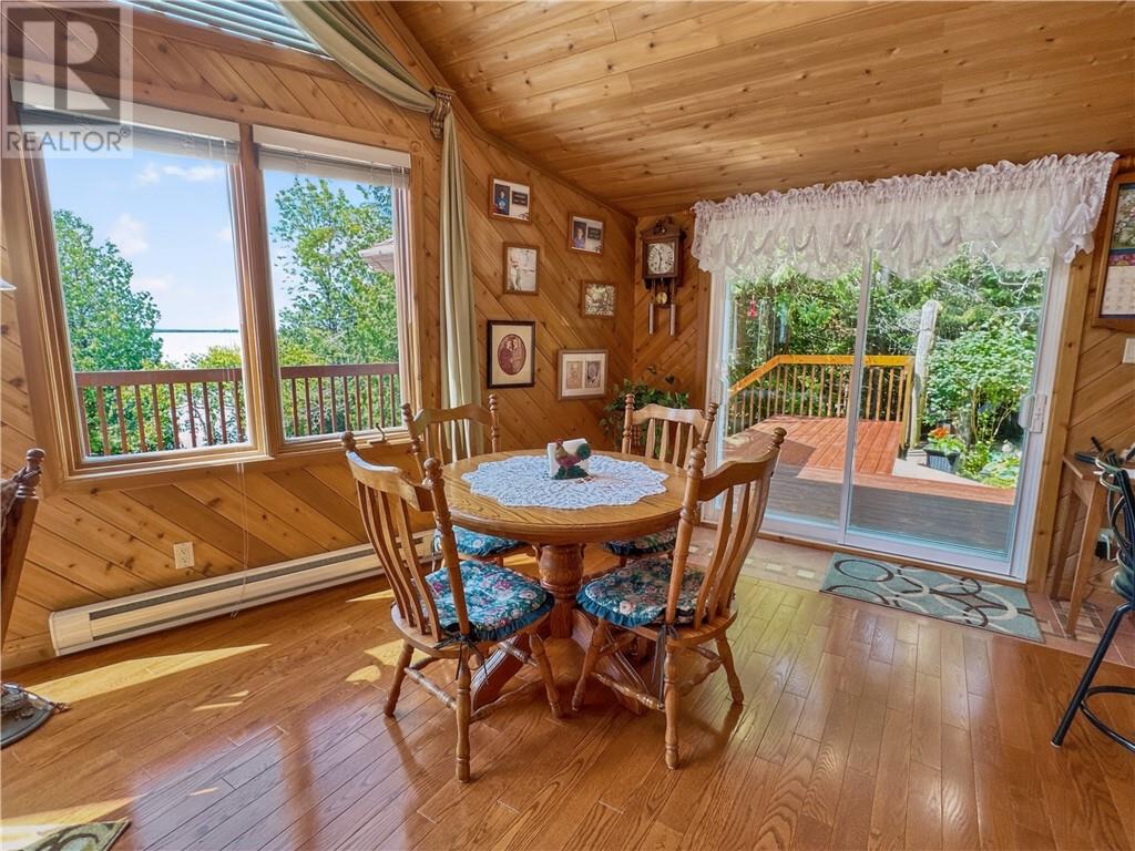 595 Lakeshore Road S, Tehkummah, Manitoulin Island, Ontario, P0P2C0 — Photo 9