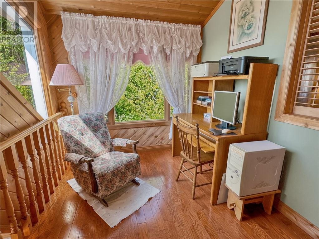 595 Lakeshore Road S, Tehkummah, Manitoulin Island, Ontario, P0P2C0 — Photo 28