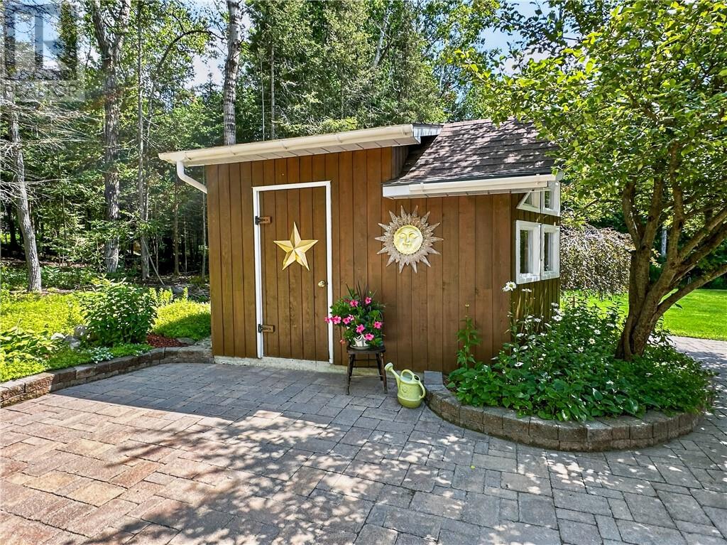 595 Lakeshore Road S, Tehkummah, Manitoulin Island, Ontario, P0P2C0 — Photo 6