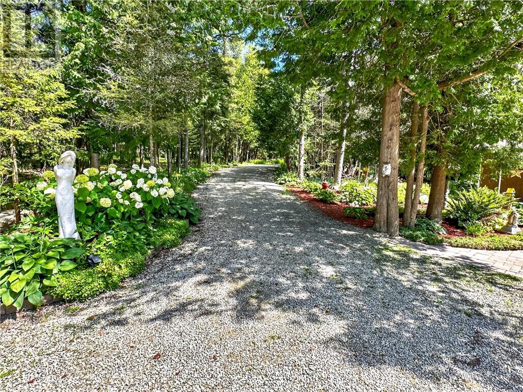 595 Lakeshore Road S, Tehkummah, Manitoulin Island, Ontario, P0P2C0 — Photo 35