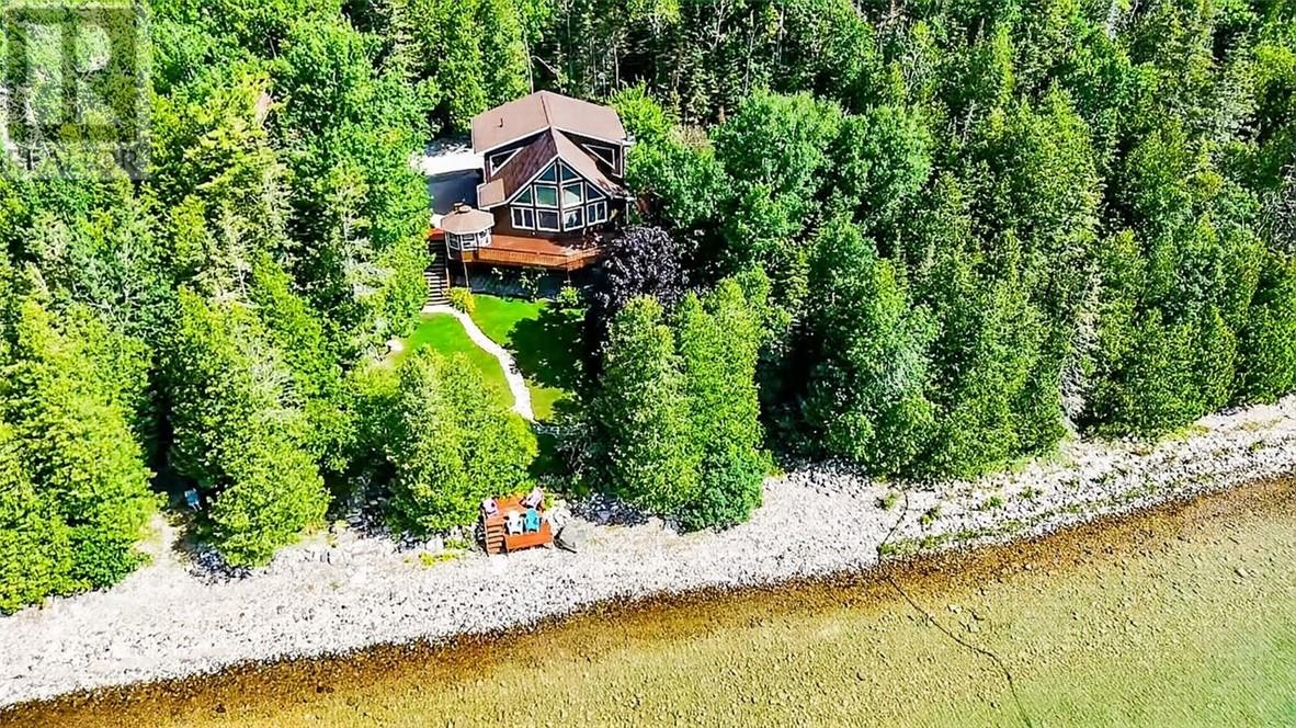 595 Lakeshore Road S, Tehkummah, Manitoulin Island, Ontario, P0P2C0 — Photo 7