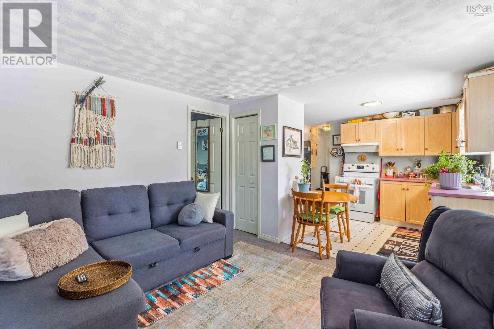 Property 46 of 47 of 15 Sherry Avenue