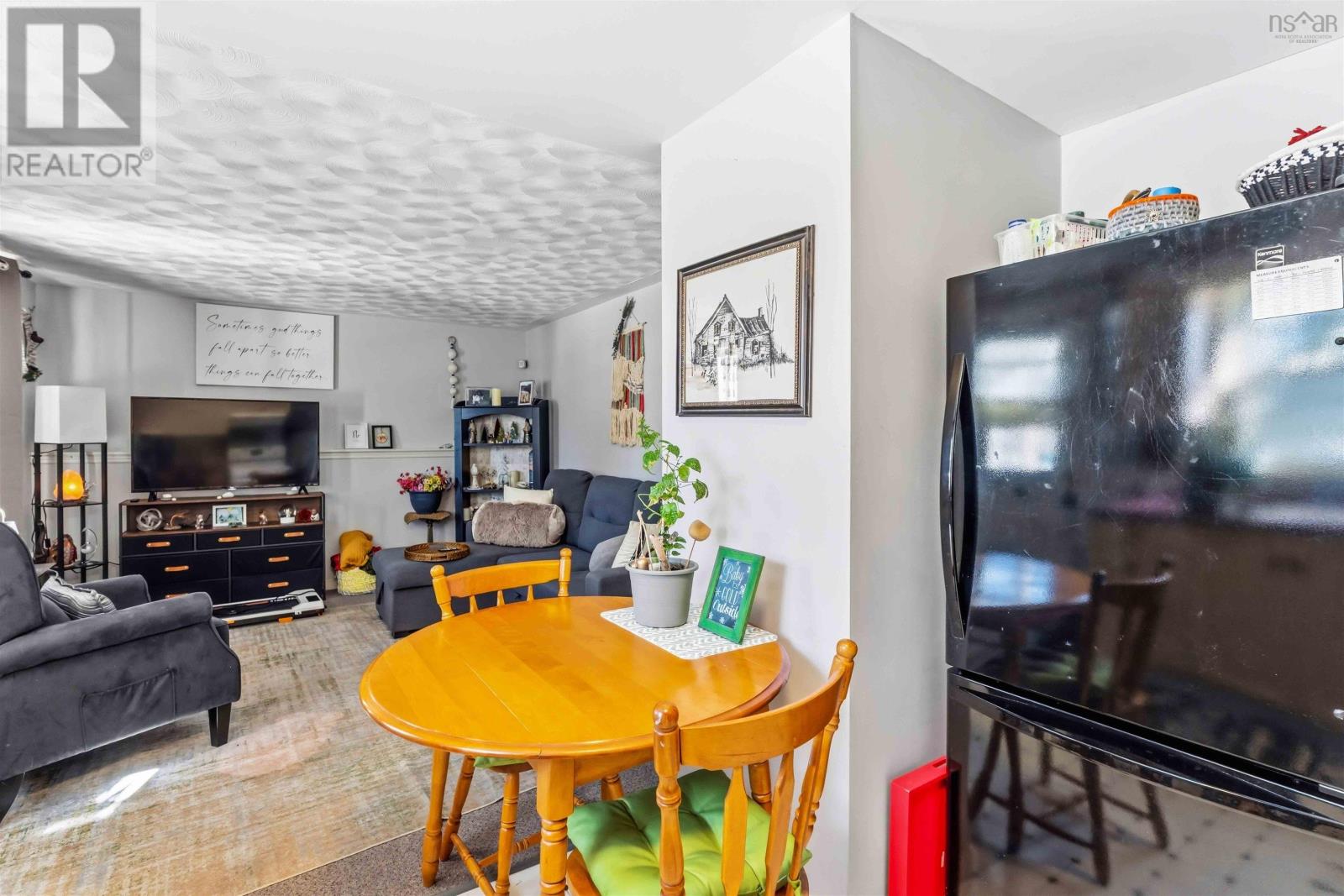 15 Sherry Avenue - 7