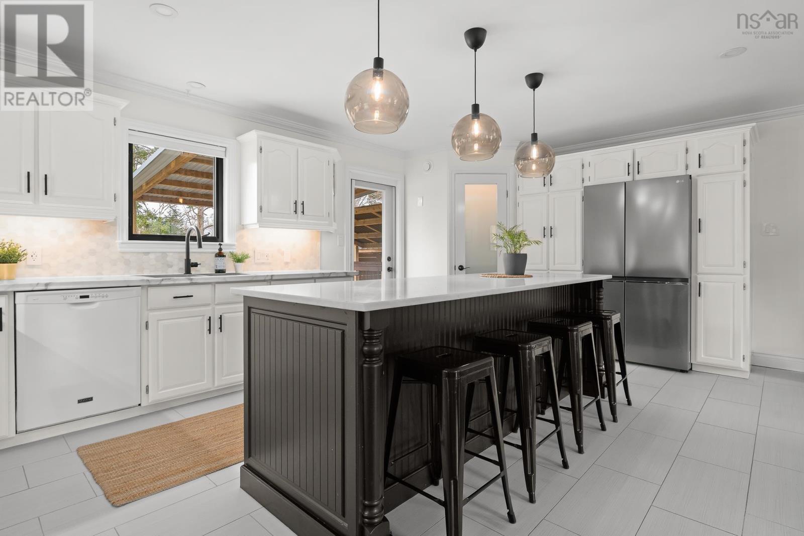 40 Merganser Avenue - 7