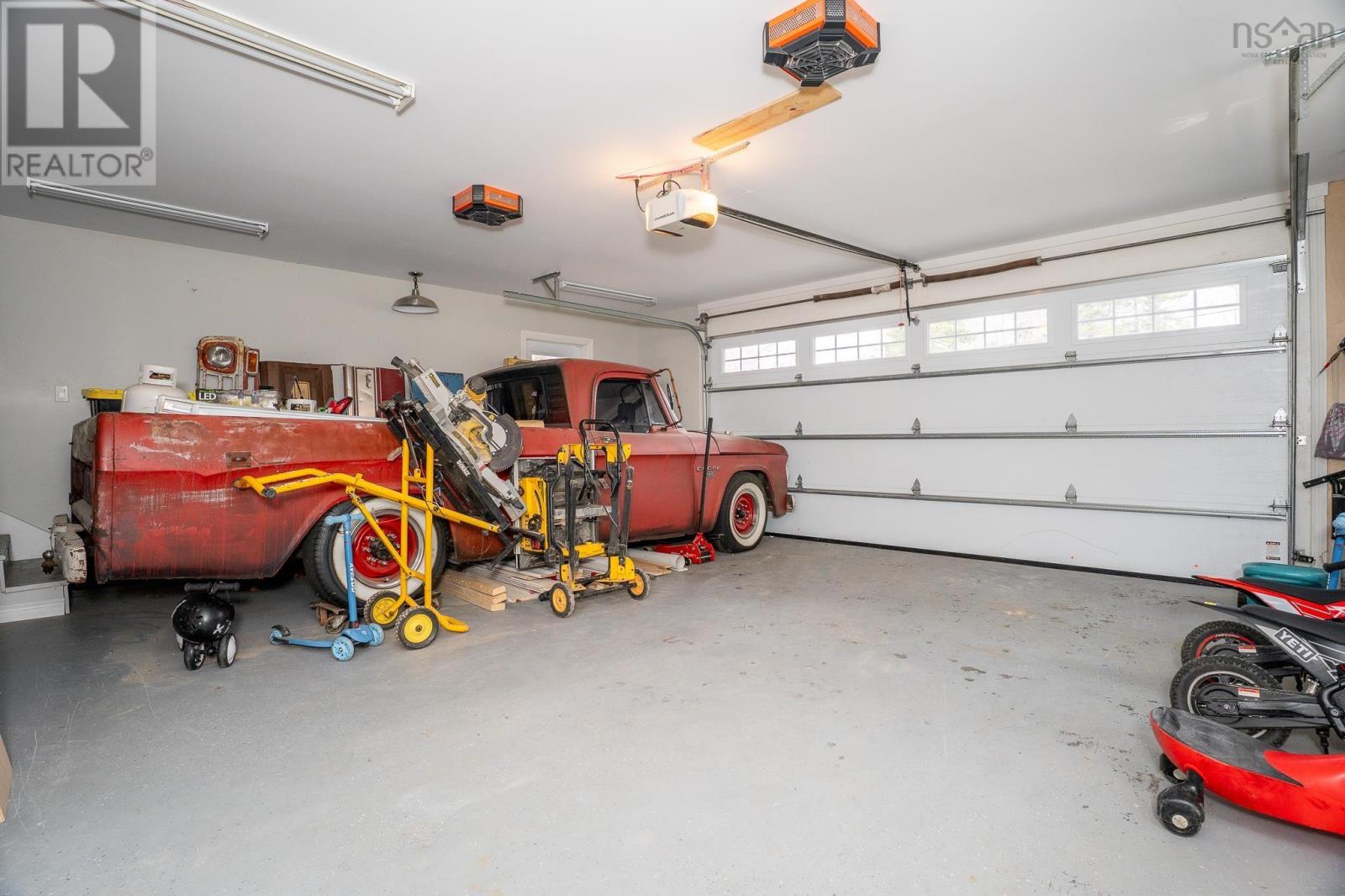40 Merganser Avenue - 29