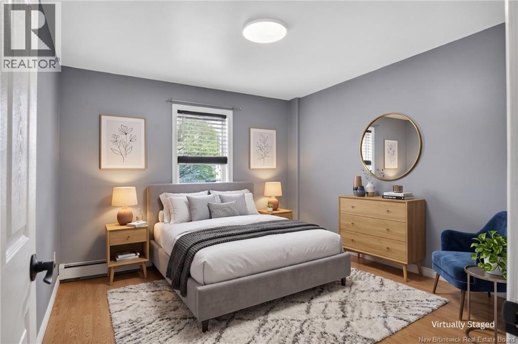 #1 211 King St East - 17