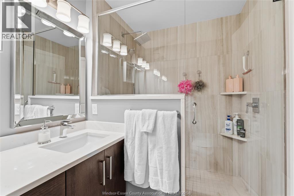946 WESTWOOD, Lakeshore, Ontario, N8L1G5 — Photo 10