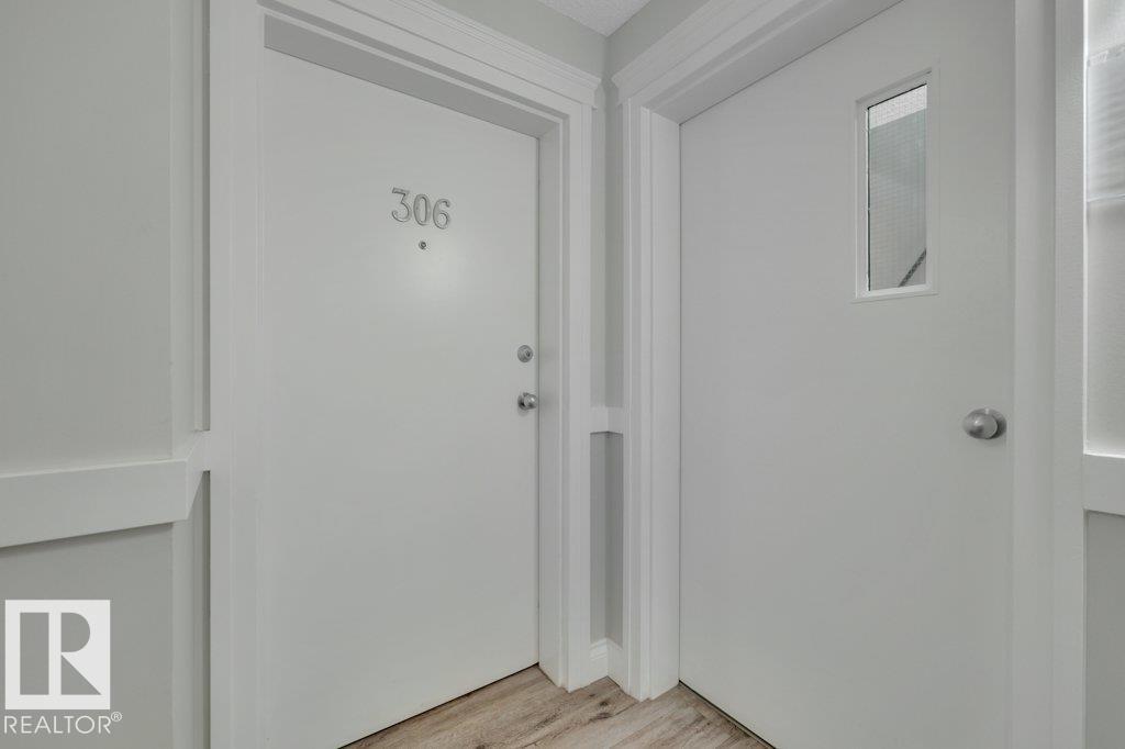 #306 10232 115 ST NW - 6