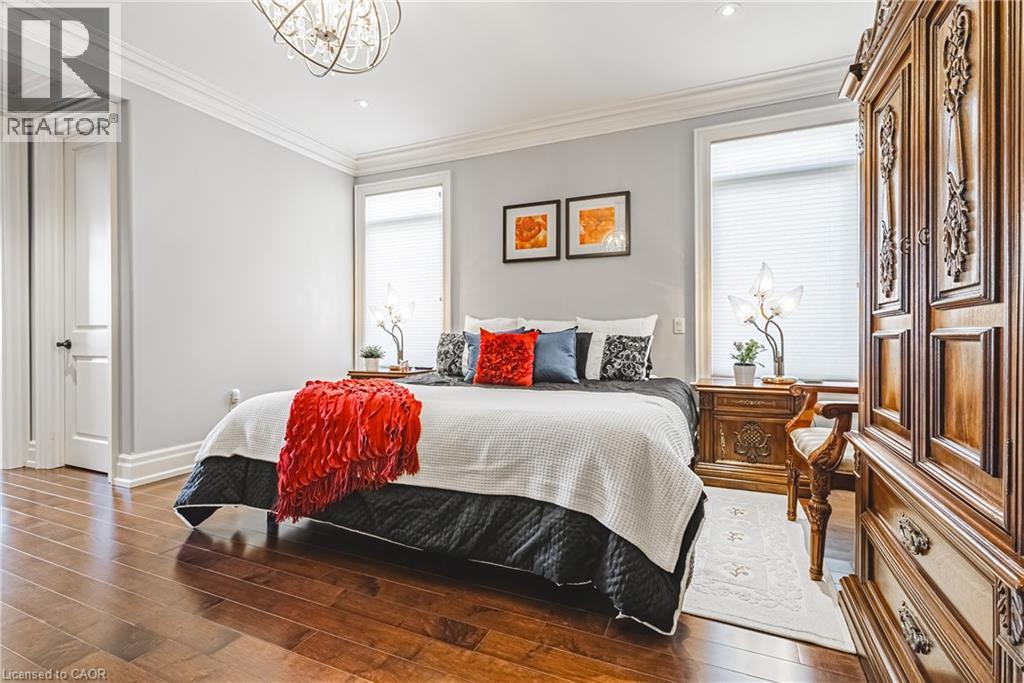 221 GLOVER Road - 22