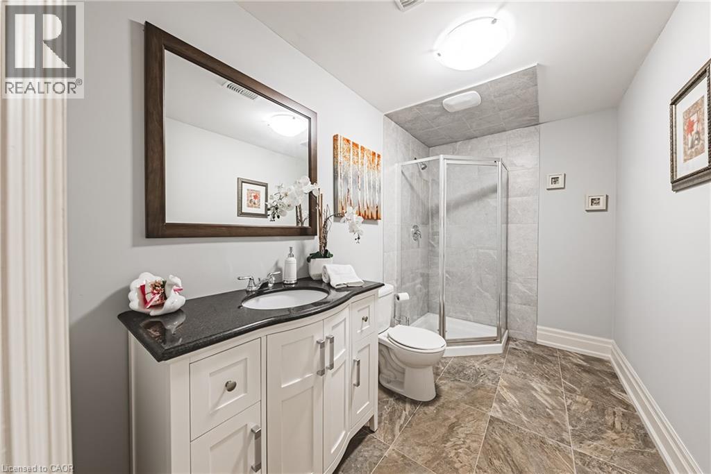 221 GLOVER Road - 38
