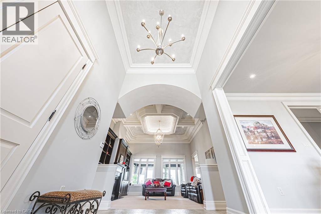 221 GLOVER Road - 6