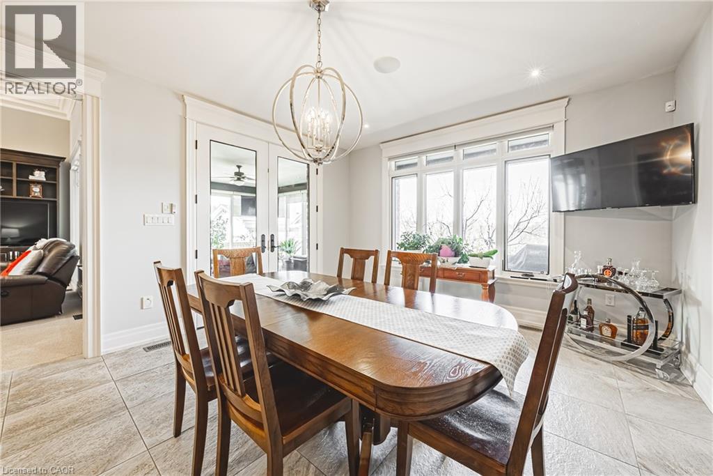 221 GLOVER Road - 12