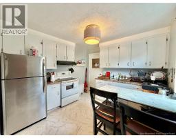 40 McDougall Avenue, photo 3