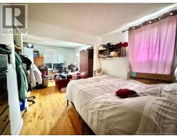 40 McDougall Avenue, photo 4