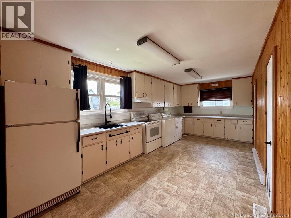 281 Simpson Drive Extension - 14