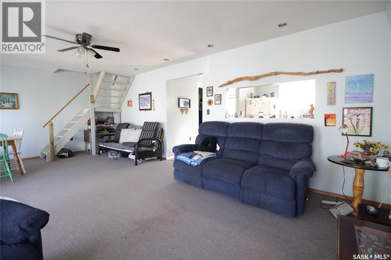18 Elm AVENUE - 4