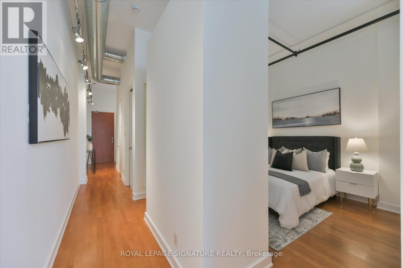 #618 43 HANNA AVENUE - 16