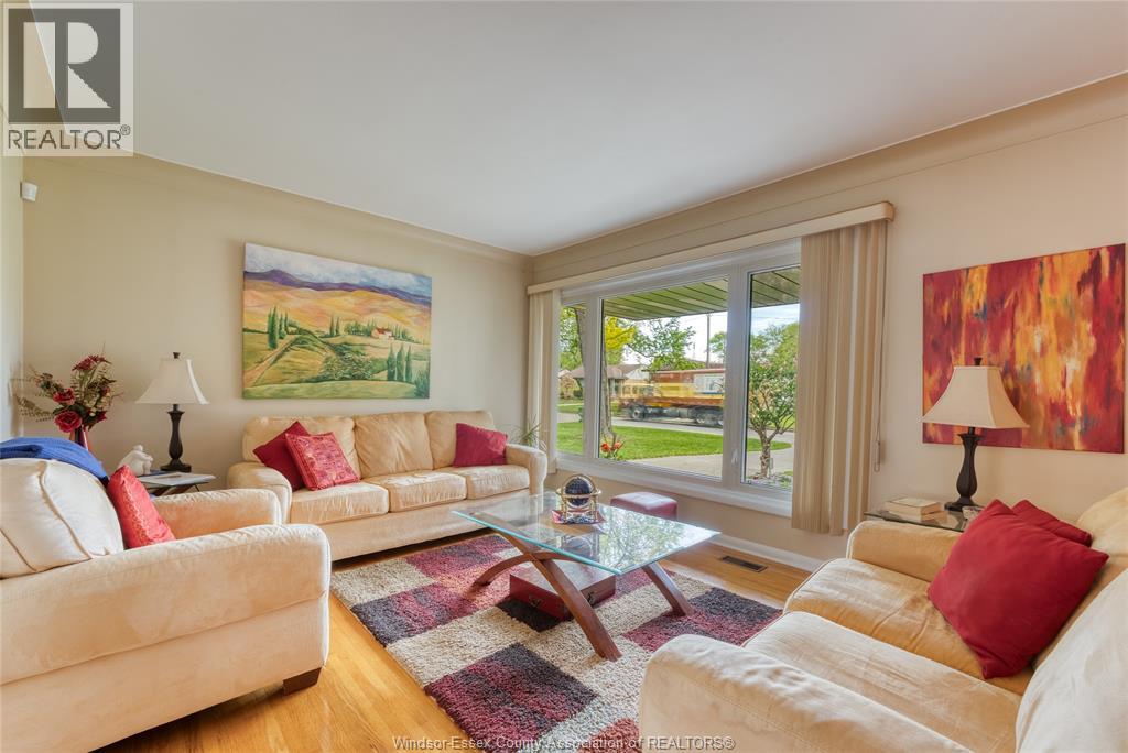 1043 WESTCHESTER DRIVE, Windsor, Ontario, N8S3Z1 — Photo 5