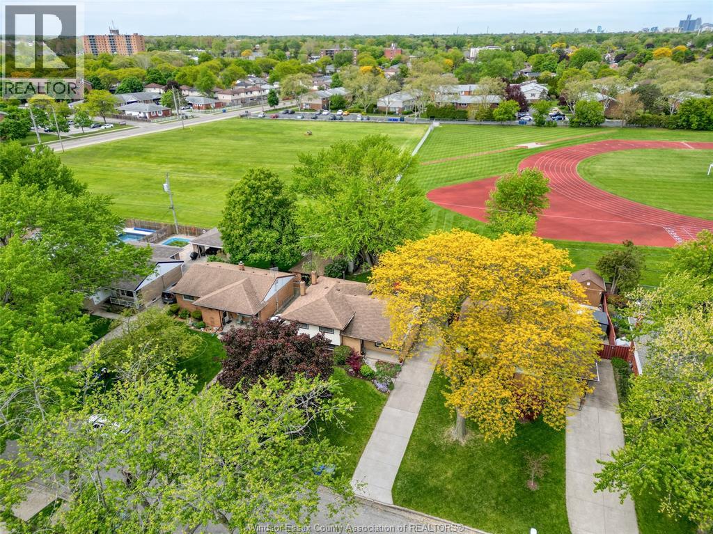1043 WESTCHESTER DRIVE, Windsor, Ontario, N8S3Z1 — Photo 9