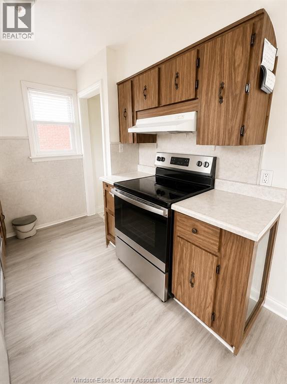 1435 HICKORY, Windsor, Ontario, N8Y3S8 — Photo 9