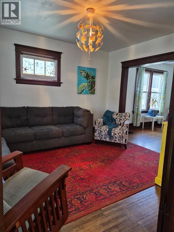 141 RICHARD STREET - 9