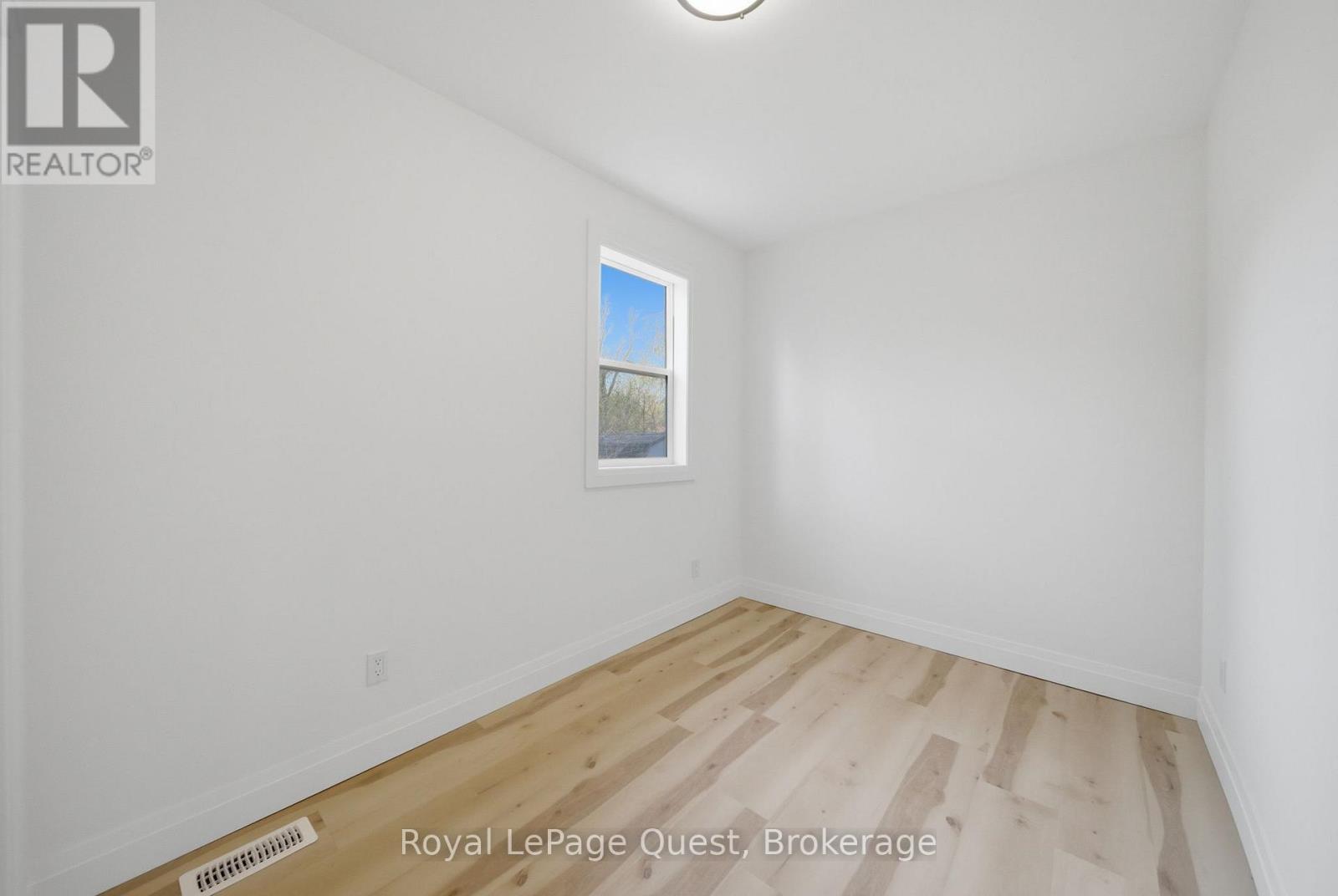 38 ADAIR STREET - 14