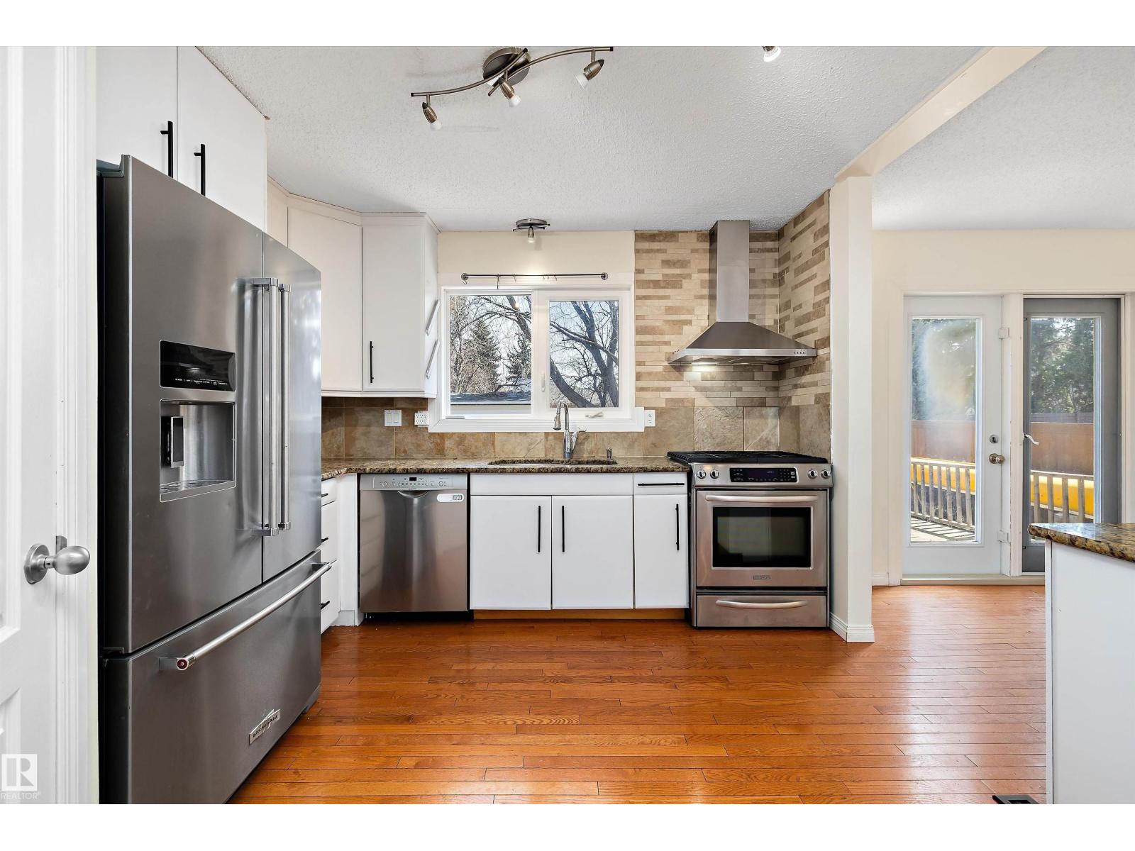 115 WALKER RD NW - 16