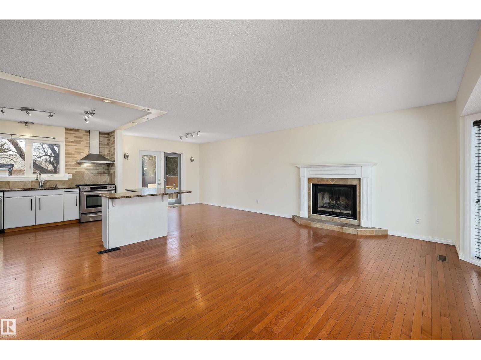 115 WALKER RD NW - 7