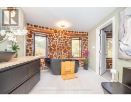 28034 Highway 41, Greater Madawaska, ON K0J1N0 Photo 25