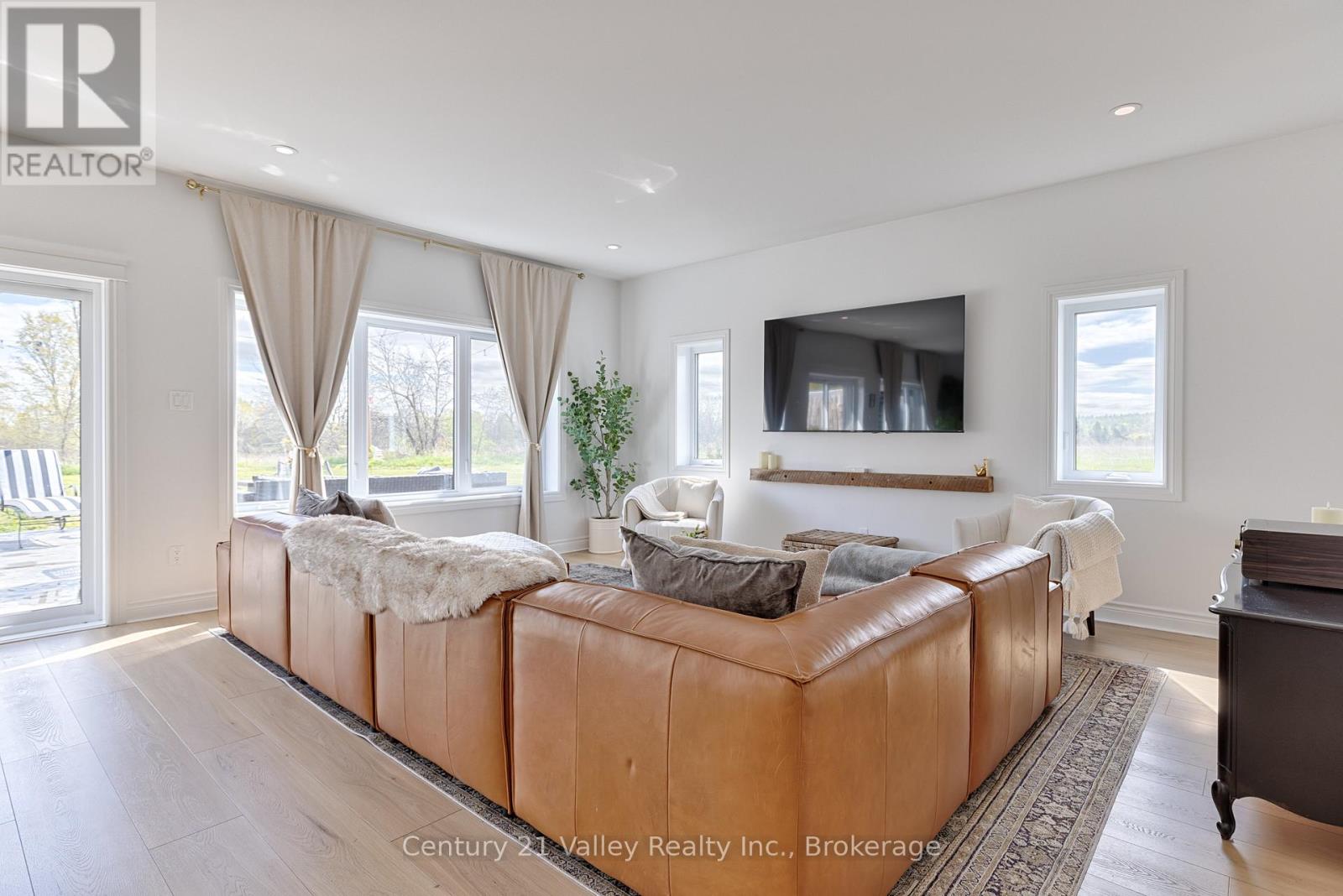 1174 BURNSTOWN ROAD - 19