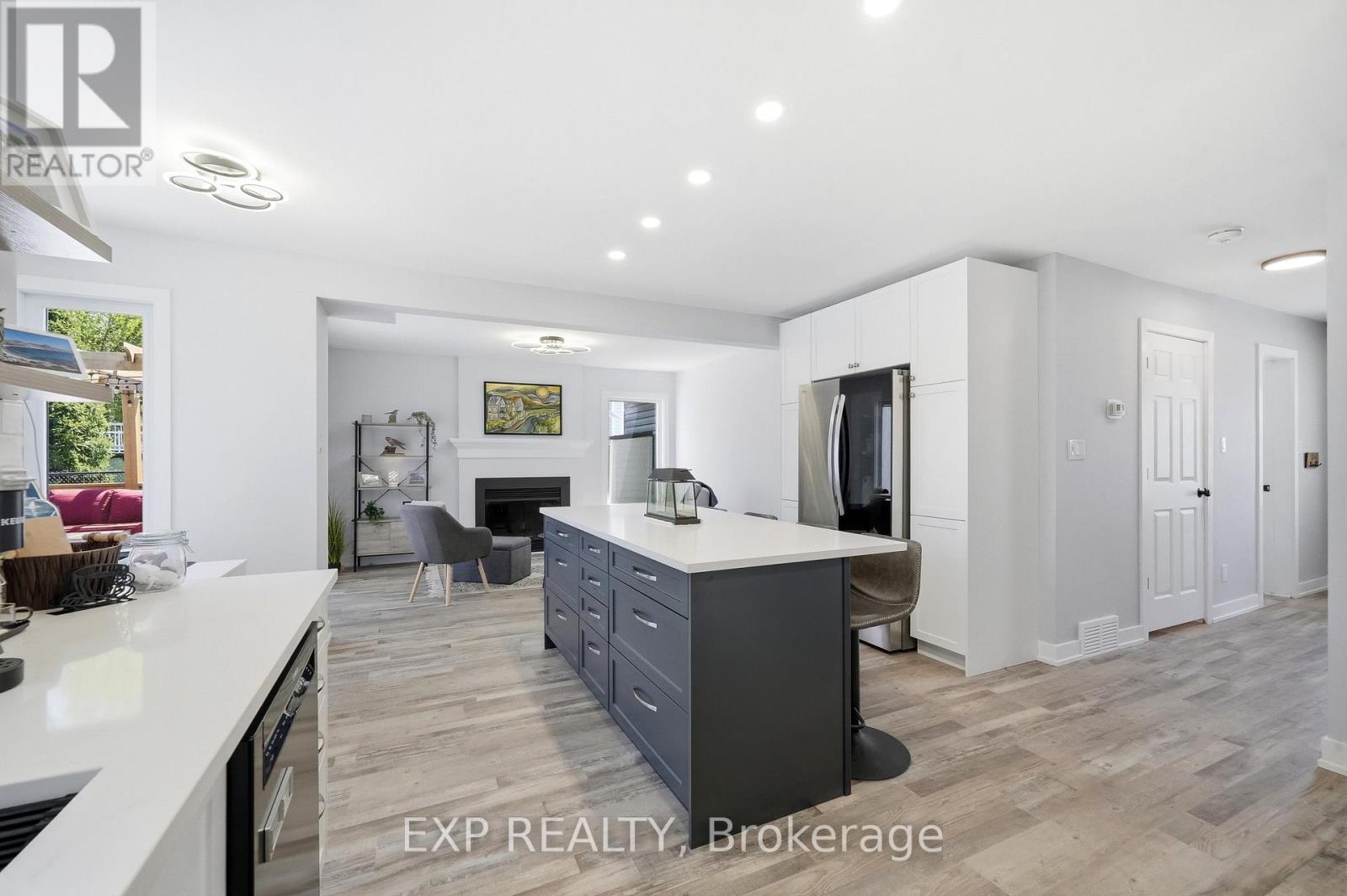 1015 BELVEDERE STREET - 11