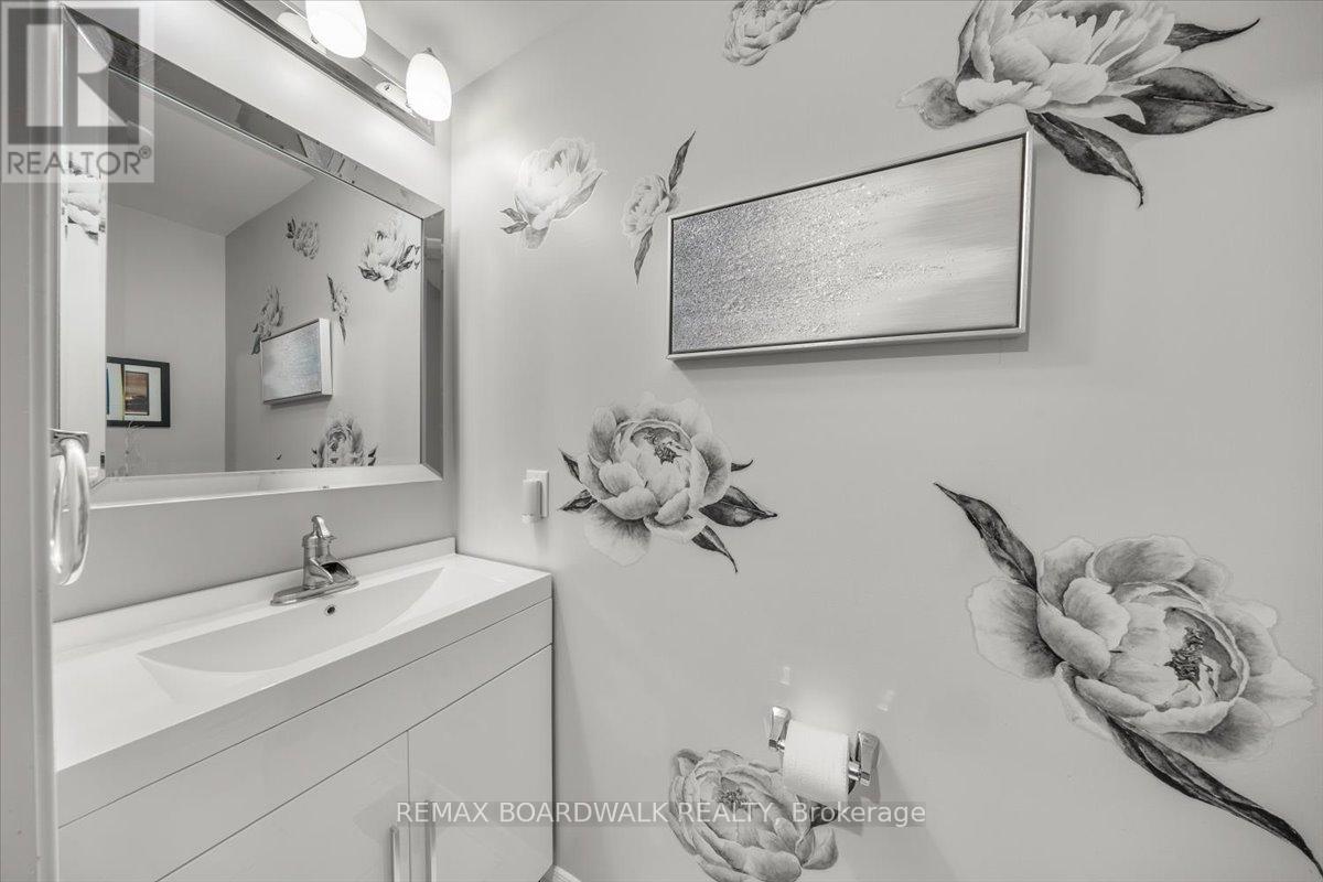 1862 GLENCREST ROAD - 33