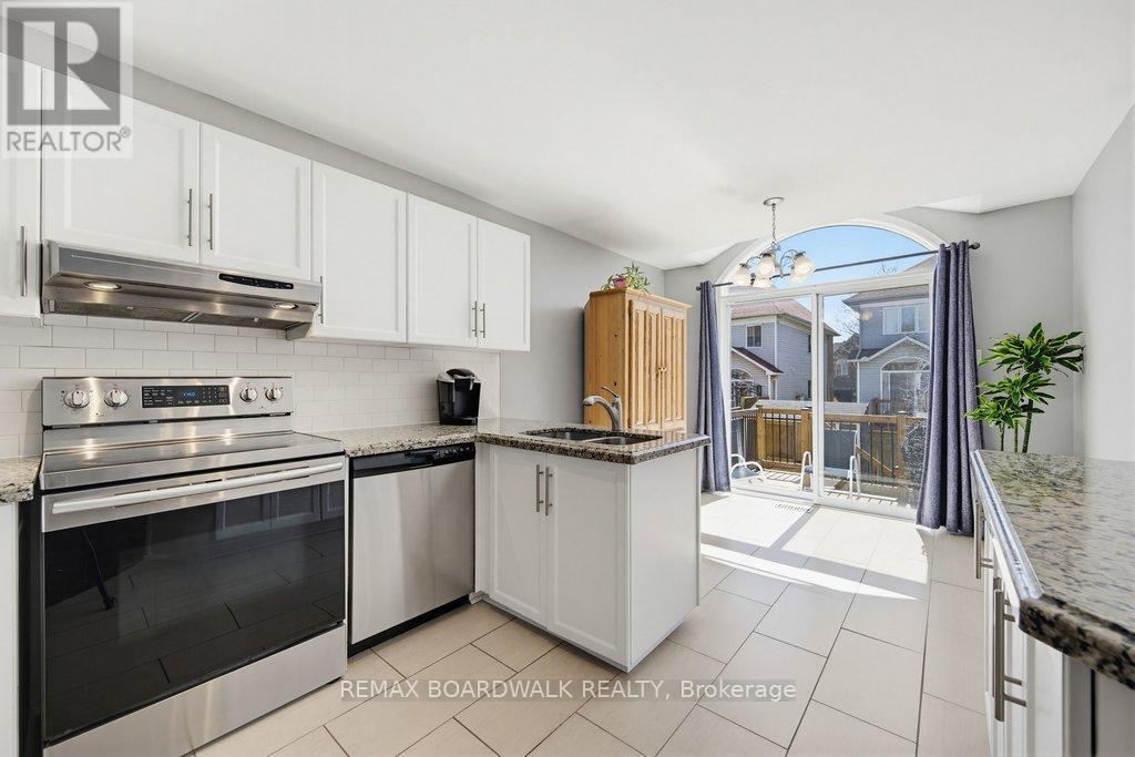 10 VALEMONT STREET - 17