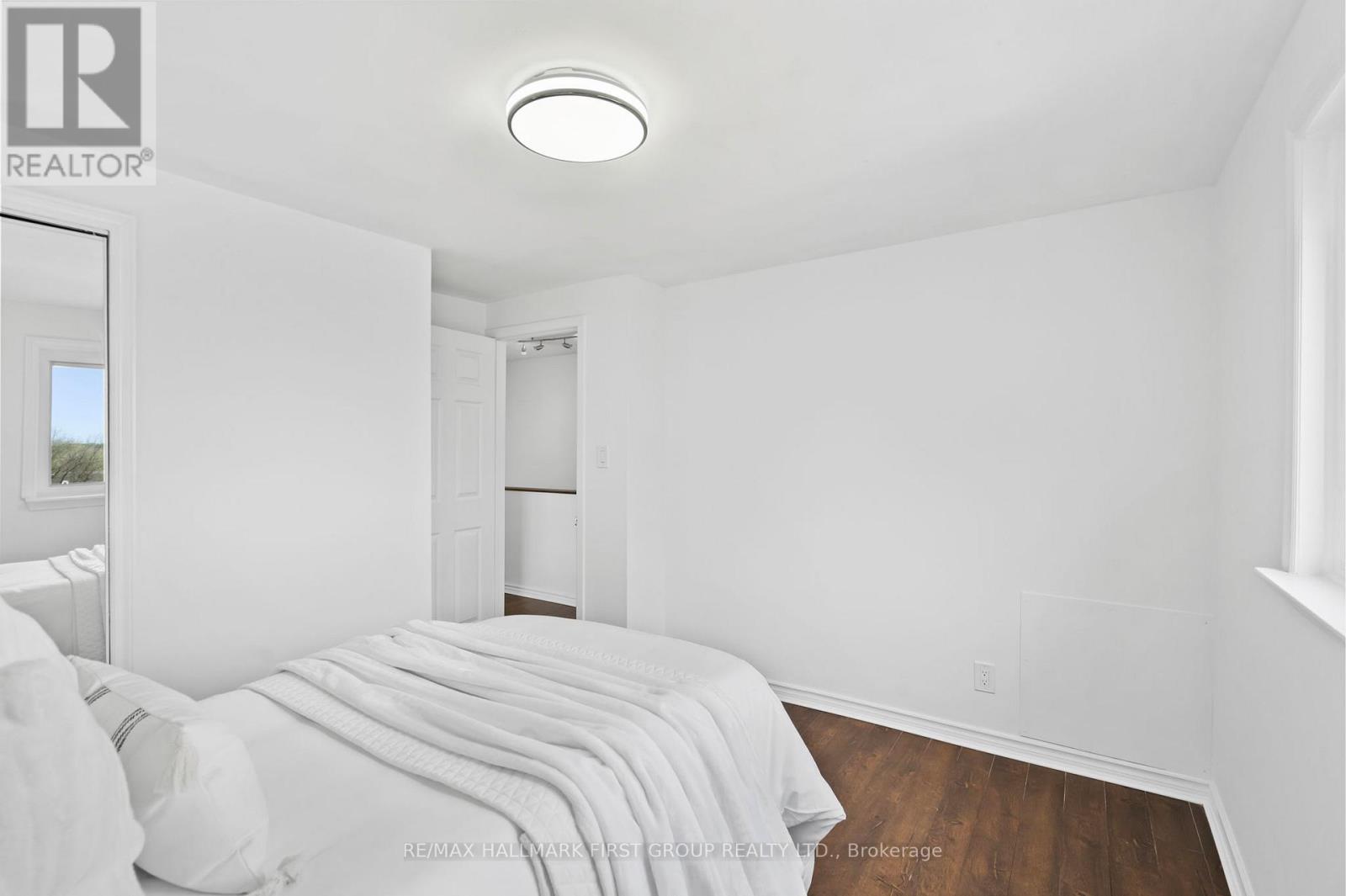 428 DEAN AVENUE - 27